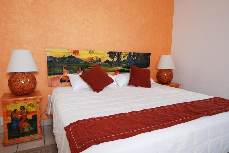 Hotel & Suites Galeria Morelia Room photo